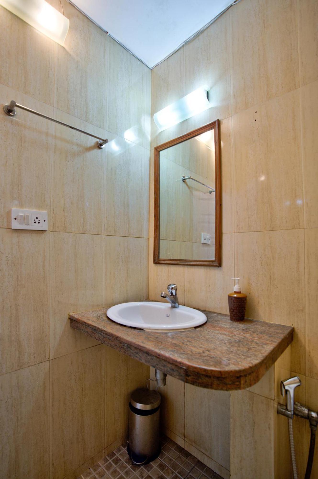 Rosy Guest House Calangute Extérieur photo
